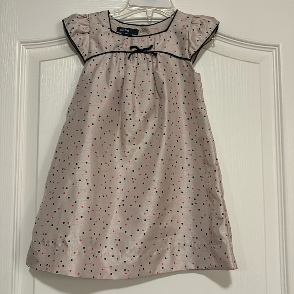 Girl dress